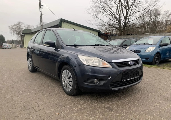 Ford Focus cena 14900 przebieg: 177130, rok produkcji 2010 z Chmielnik małe 781